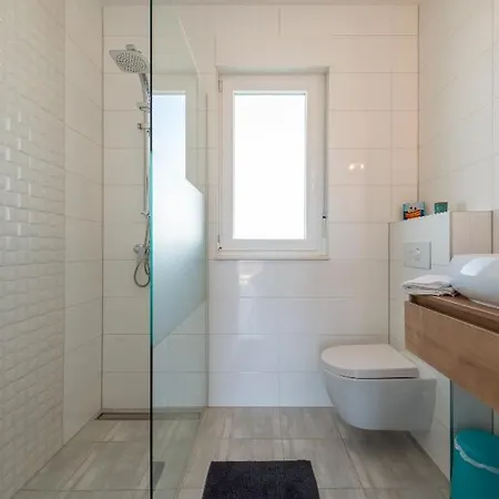 Narancin Penzion Trogir