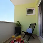 Gostinjska kuća Narancin 3*