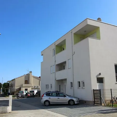 Maison d'hôtes Narancin 2*
