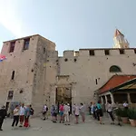 Narancin Penzion Trogir